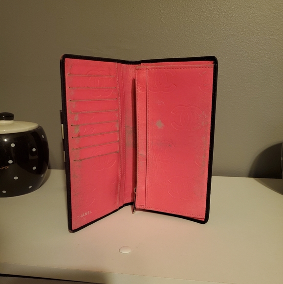 Chanel Lambskin wallet - Picture 6 of 10